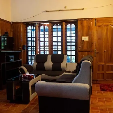 Texas Guest House Thiruvananthapuram Exterior photo